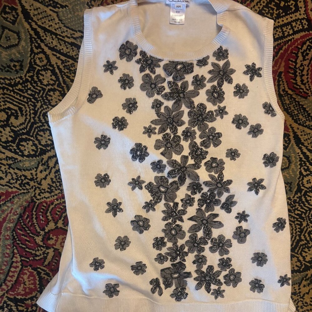 Oscar de la Renta Ivory Knit Top with Black Floral Lace – Size M
